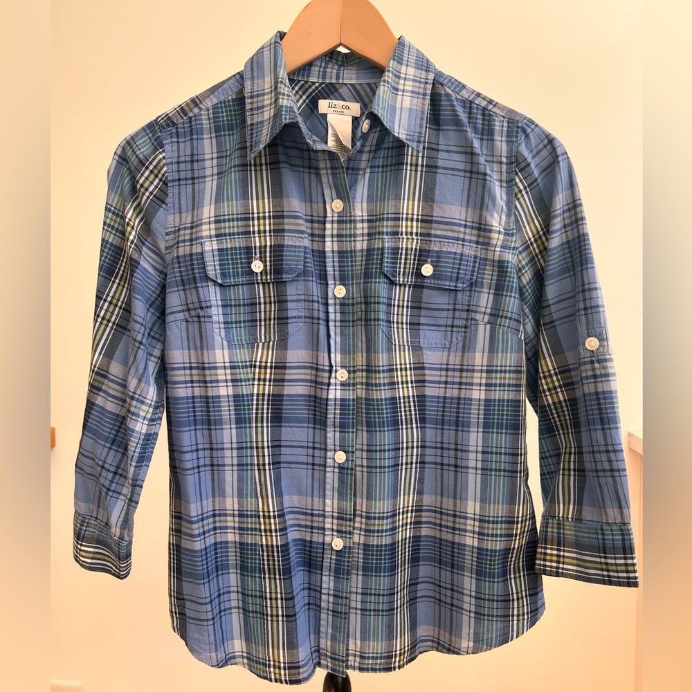 liz & co. Blue Plaid Petite Button-Front Shirt
